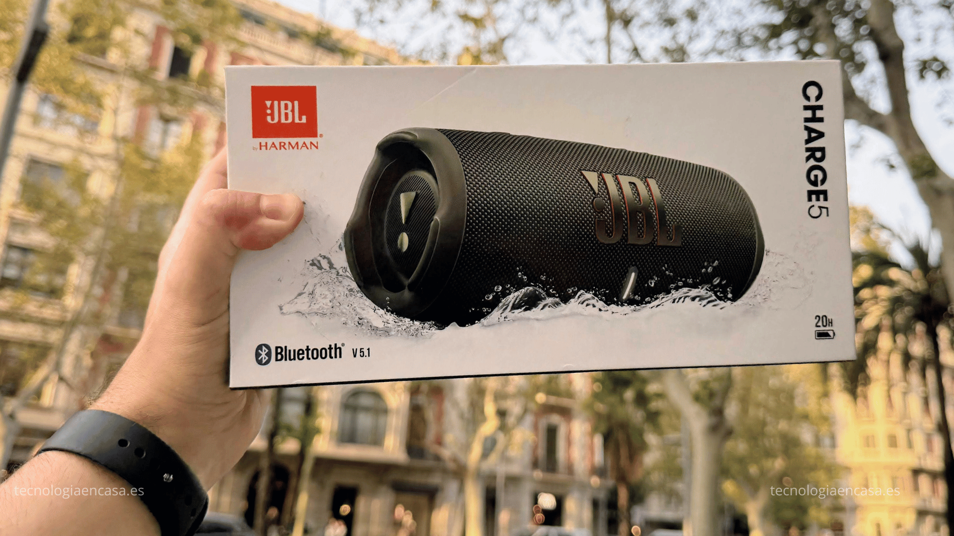 JBL Charge 5: Sonido Premium para Cualquier Escenario