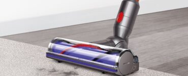 Dyson-V8