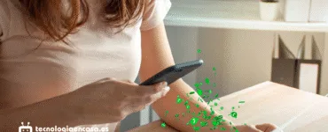 Escaneando documento con la nueva función de WhatsApp desde el móvil