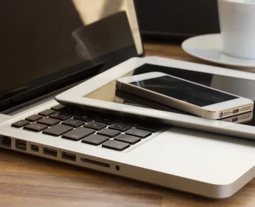 Cómo hacer una copia de seguridad del móvil (Android e iPhone) 76 Copia de seguridad de un móvil Android o iPhone con nube y cable