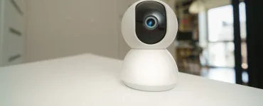 Cámara Tapo, SSD WD_BLACK, Crusher ANC 2 y monitor Philips en oferta el 17 septiembre 77 modern home security surveillance camera